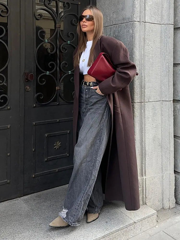 מעיל חורף ארוך לנשים בגוון חום כהה - Milu